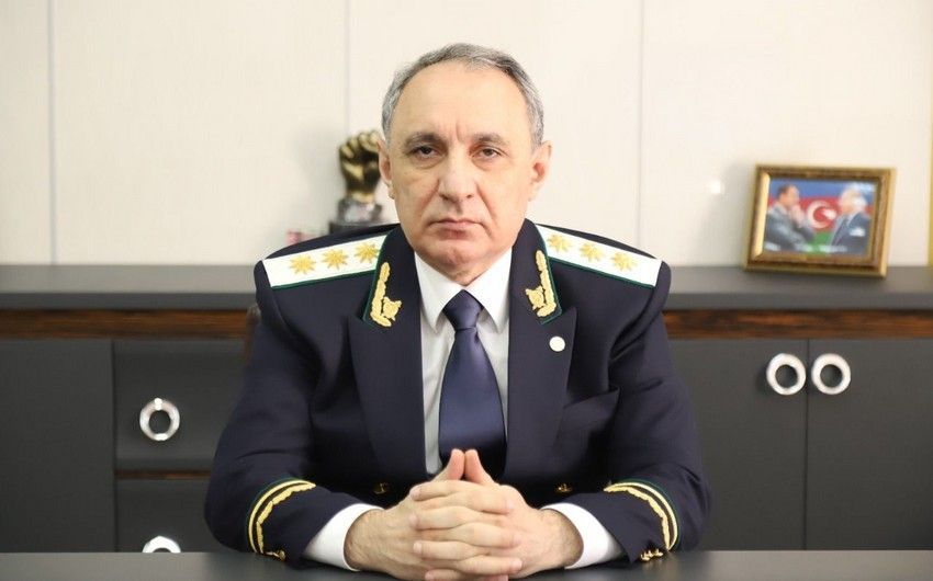Kamran Əliyev onu təqaüdə göndərdi -     FOTO
