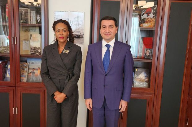 Hikmət Hacıyev Konqo Prezidentinin müşaviri ilə görüşdü