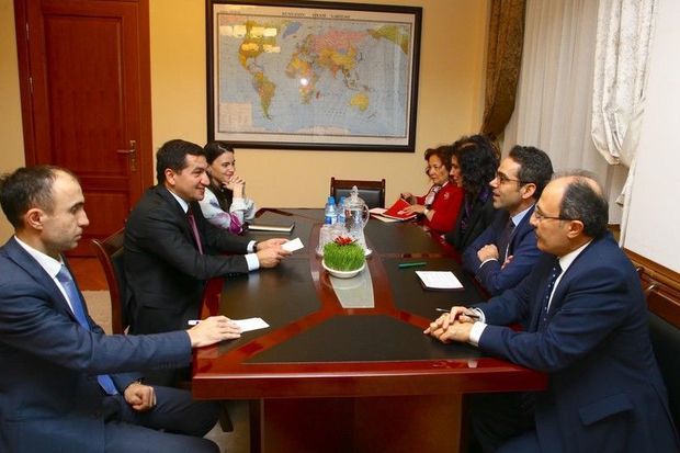 Hikmət Hacıyev Türkiyənin XİN başçısının müavini ilə regional məsələləri müzakirə edib