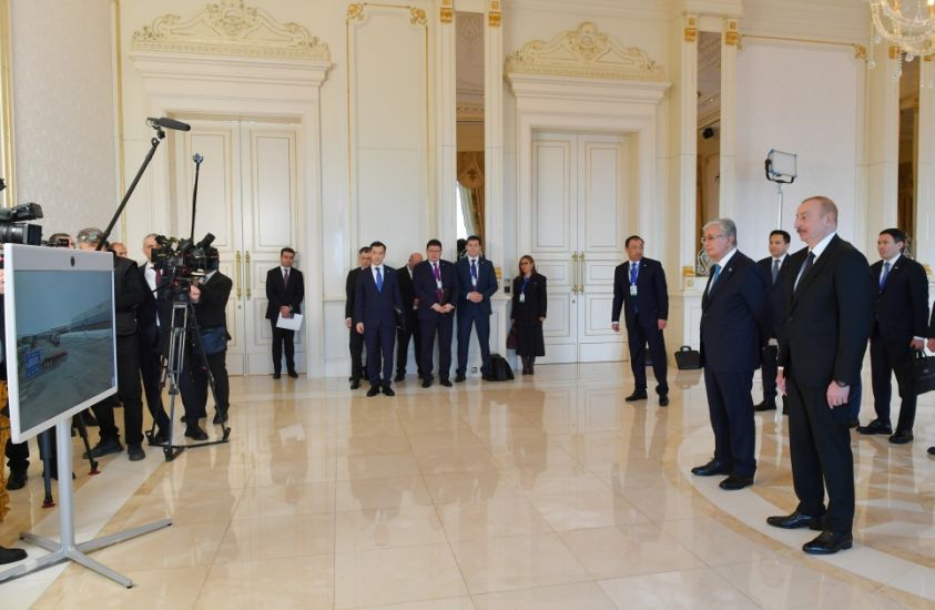 Azərbaycan və Qazaxıstan prezidentləri Çinin Siyan terminalından Bakının Abşeron stansiyasına konteyner qatarının gəlişi mərasimini videobağlantı ilə izləyiblər -   YENİLƏNDİ
