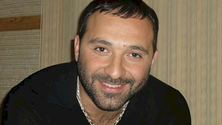 Tanınmış aktyorun son halı: Taksi sürücüsü işləyir -     Video