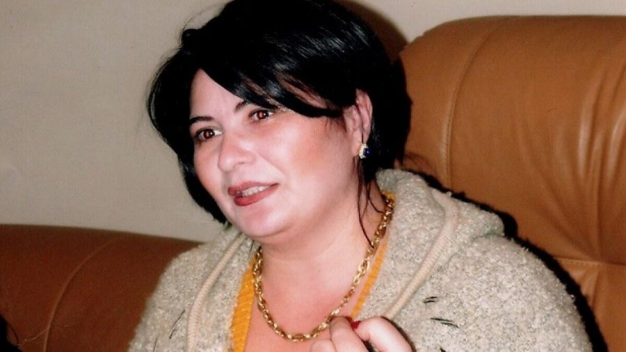Açıq-saçıq fotoları yayıldı, boşandı... - "Bəxtsiz gəlinin" bəxtsiz aktrisası görün indi hardadır? -       VİDEO