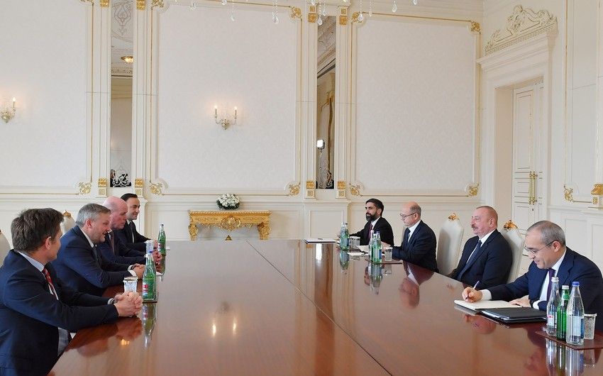 Prezident İlham Əliyev BP-nin yeni baş icraçı direktorunu qəbul etdi
