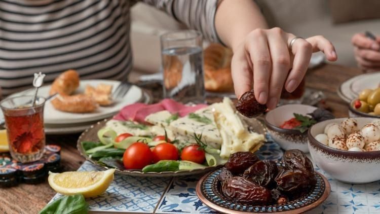 Sahurda bunları yeyənlər gün boyu acmır