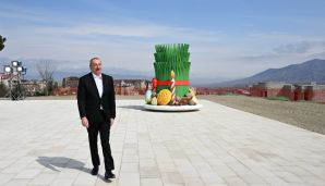 Prezident İlham Əliyev Xankəndi şəhərində Novruz tonqalını alovlandırıb və Azərbaycan xalqını bayram münasibətilə təbrik edib -   YENİLƏNDİ - FOTOLAR — foto 10