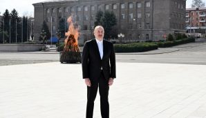 Prezident İlham Əliyev Xankəndi şəhərində Novruz tonqalını alovlandırıb və Azərbaycan xalqını bayram münasibətilə təbrik edib -   YENİLƏNDİ - FOTOLAR — foto 3