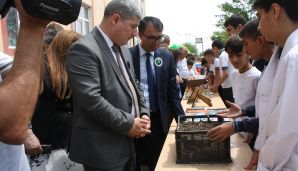 Cəlilabadda şagird və müəllimlər tullantılardan əl işləri hazırladılar -     FOTOLAR — foto 2