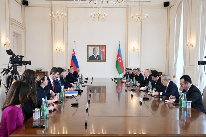 Prezident İlham Əliyevin Slovakiyanın Baş naziri ilə geniş tərkibdə görüşü keçirildi -     YENİLƏNDİ - 3