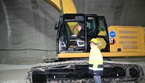 İlham Əliyev Əhmədbəyli-Füzuli-Şuşa avtomobil yolunda görülən işlərlə tanış olub, birinci tunelin açılışında iştirak etdi -    VİDEO - FOTOLAR - YENİLƏNDİ — foto 4
