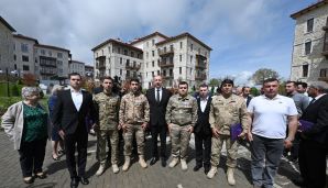 Şuşada birinci yaşayış kompleksinin açılışı və şəhərə köçmüş ilk sakinlərlə görüş -     VİDEO - FOTO - YENİLƏNDİ - 2 — foto 22