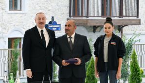 Şuşada birinci yaşayış kompleksinin açılışı və şəhərə köçmüş ilk sakinlərlə görüş -     VİDEO - FOTO - YENİLƏNDİ - 2 — foto 13