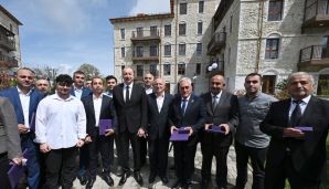 Şuşada birinci yaşayış kompleksinin açılışı və şəhərə köçmüş ilk sakinlərlə görüş -     VİDEO - FOTO - YENİLƏNDİ - 2 — foto 21