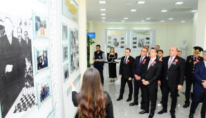 Naftalanda Ulu Öndər Heydər Əliyevin anadan olmasının 101-ci ildönümünə həsr edilmiş tədbir keçirilib -         FOTOLAR — foto 4