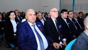 Naftalanda Ulu Öndər Heydər Əliyevin anadan olmasının 101-ci ildönümünə həsr edilmiş tədbir keçirilib -         FOTOLAR — foto 7