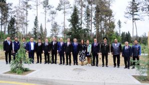 Naftalanda Ulu Öndər Heydər Əliyevin anadan olmasının 101-ci ildönümünə həsr edilmiş tədbir keçirilib -         FOTOLAR — foto 16
