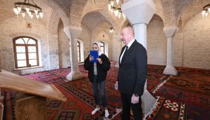 Prezident İlham Əliyev və birinci xanım Mehriban Əliyeva Mamayı məscidinin bərpadan sonra açılışında iştirak ediblər -   FOTO - YENİLƏNDİ — foto 1