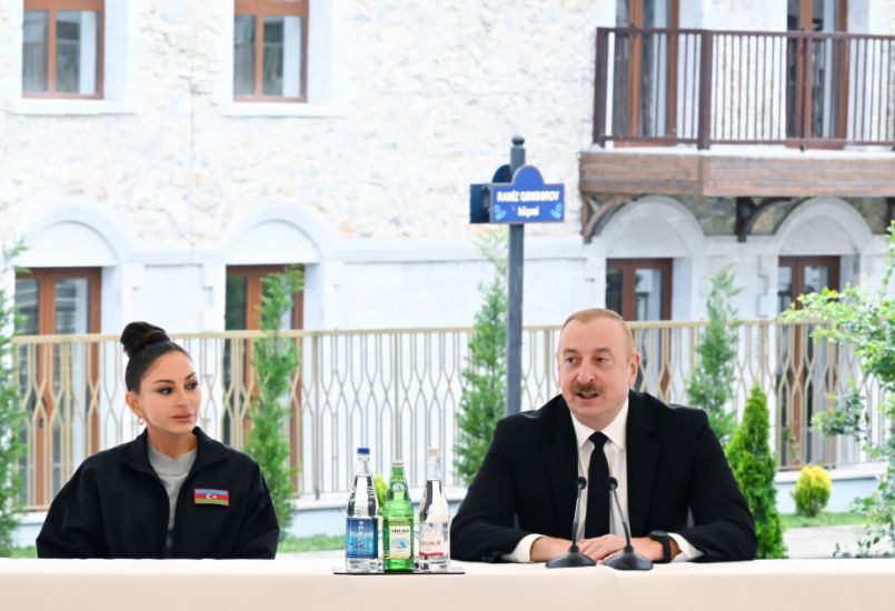 "Bilirəm ki, bir an da Şuşanı unutmamısınız" -       İlham Əliyev