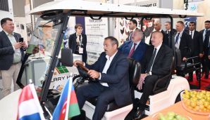 Azərbaycan və Belarus prezidentləri “Caspian Agro” və “InterFood Azerbaijan” sərgiləri ilə tanış olublar -   FOTO -  YENİLƏNDİ — foto 8