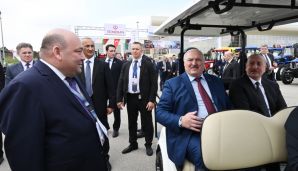 Azərbaycan və Belarus prezidentləri “Caspian Agro” və “InterFood Azerbaijan” sərgiləri ilə tanış olublar -   FOTO -  YENİLƏNDİ — foto 11