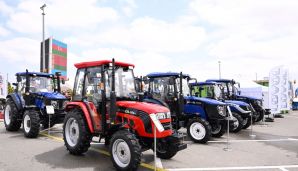 Azərbaycan və Belarus prezidentləri “Caspian Agro” və “InterFood Azerbaijan” sərgiləri ilə tanış olublar -   FOTO -  YENİLƏNDİ — foto 14