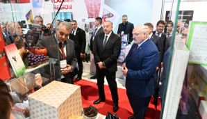 Azərbaycan və Belarus prezidentləri “Caspian Agro” və “InterFood Azerbaijan” sərgiləri ilə tanış olublar -   FOTO -  YENİLƏNDİ — foto 1