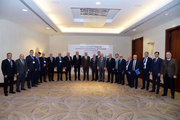 Siyasi partiyalarla dövlət orqanlarının əməkdaşlığının inkişaf etdirilməsi məsələləri müzakirə olundu