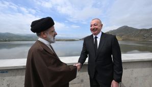 Azərbaycan ilə İranın dövlət sərhədində Prezident İlham Əliyevin və Prezident Seyid İbrahim Rəisinin görüşü olub -   YENİLƏNDİ - 3 - FOTO — foto 11