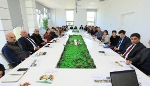 “Azərbaycanın qərb regionlarında icma əsaslı aqroturizmin inkişafı imkanları və perspektivləri” mövzusunda konfrans keçirilib -   FOTOLAR — foto 9