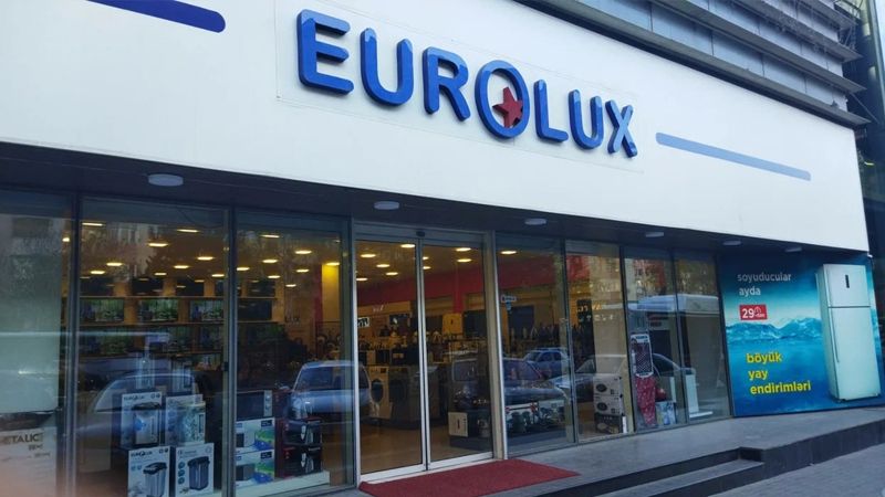 "Eurolux"un rəhbəri və qardaşı oğlu niyə bıçaqlanıb? -     500 minlik oğurluq işi...