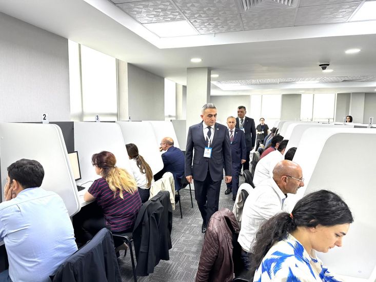 Vəkilliyə qəbulla bağlı test imtahanından uğur qazanan namizədlərin adları açıqlandı