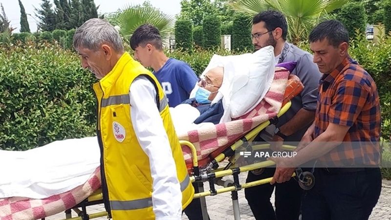 Sabiq direktoru məhkəməyə xərəkdə gətirdilər -     FOTO