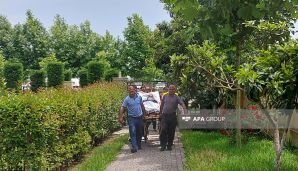 Sabiq direktoru məhkəməyə xərəkdə gətirdilər -     FOTO — foto 1