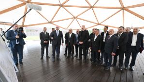 Prezident İlham Əliyev və birinci xanım Mehriban Əliyeva Xocalı şəhərinə köçən sakinlərlə görüşüblər -           Maraqlı dialoq - VİDEO - FOTO — foto 22