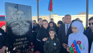 Abşeron rayonunda Vətən Müharibəsi şəhidləri yad edilib -   FOTOLAR — foto 9