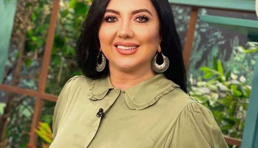 Nazilə Səfərlidən Rövşən İsaxa SƏRT CAVAB:     "Hələ bilmək olmaz kimin axırı necə olacaq, mumlayın!"