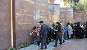 Abşeron rayonunda Zəfər Günü böyük coşqu ilə qeyd olunub -   FOTOLAR — foto 13