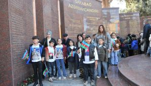 Abşeron rayonunda Zəfər Günü böyük coşqu ilə qeyd olunub -   FOTOLAR — foto 15