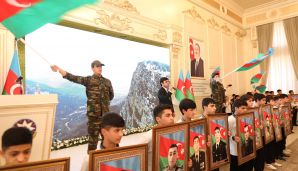 Abşeron rayonunda Zəfər Günü böyük coşqu ilə qeyd olunub -   FOTOLAR — foto 45