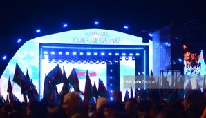 Bakıda Zəfər Günü münasibətilə keçirilən konsert atəşfəşanlıqla davam edib -   FOTO — foto 14