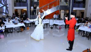 Turizm müəssisələrində bayram konserti keçirildi -     FOTOLAR — foto 4
