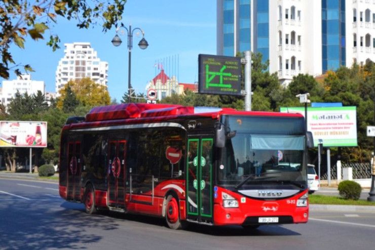Avtobusdan istifadə edənlərin NƏZƏRİNƏ-     Bu gündən...