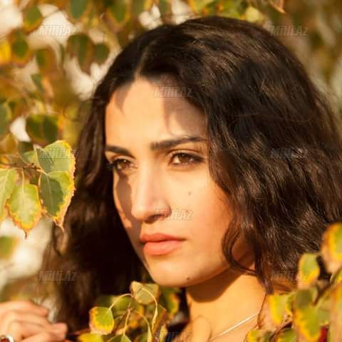 "Vətəndaş A"nın ulduzu: "Kənddə qəfil əcəllə ölənlərə ayrıca qəbiristanlıq salıblar"
