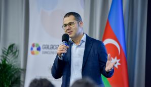 “Gələcəyini Qur!” təhsil təqaüdünü qazanmış abituriyentlərlə “Veysəloğlu Şirkətlər Qrupu”nda görüş keçirildi -       FOTOLAR — foto 6