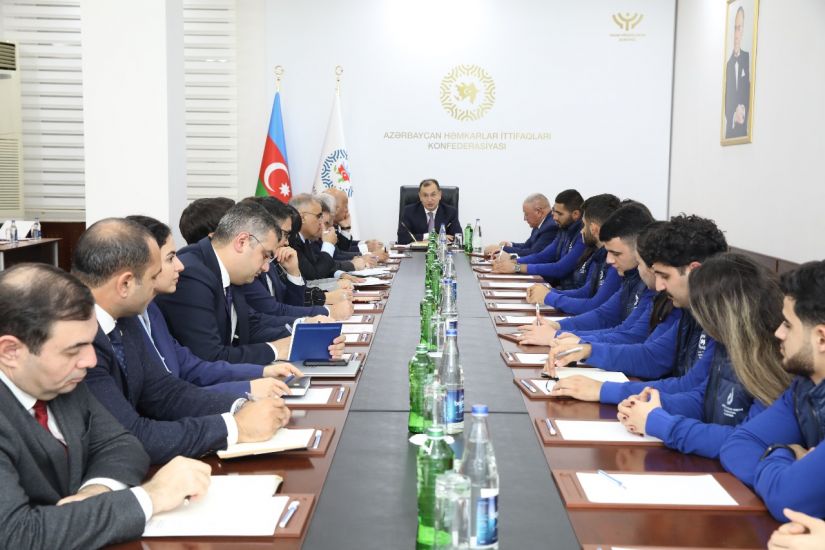 Azərbaycan Həmkarlar İttifaqları Konfederasiyasında könüllülərlə görüş olub -         FOTOLAR