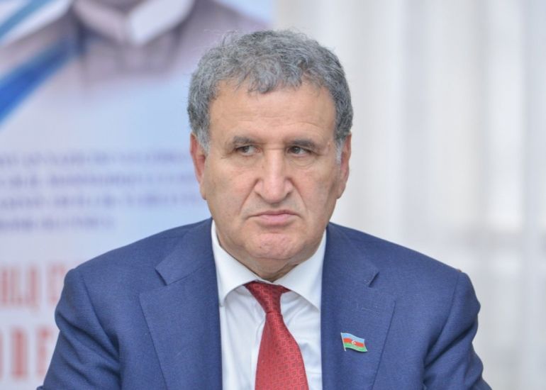 İsa Həbibbəylinin qardaşı oğlu     İŞDƏN ÇIXARILDI