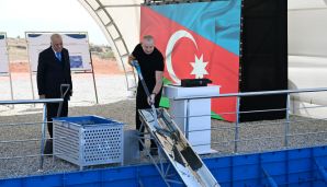 Prezident İlham Əliyev Cəbrayıl şəhərində alkoqolsuz içki məhsulları istehsalı kompleksinin təməlini qoyub -     FOTO - YENİLƏNDİ — foto 2