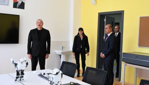 Prezident Cəbrayıl şəhərində Mehdi Mehdizadə adına tam orta məktəbin binasının açılışında iştirak etdi -   FOTO - YENİLƏNDİ — foto 1