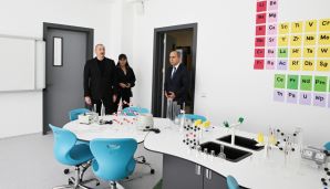 Prezident Cəbrayıl şəhərində Mehdi Mehdizadə adına tam orta məktəbin binasının açılışında iştirak etdi -   FOTO - YENİLƏNDİ — foto 2