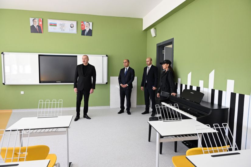 Prezident Cəbrayıl şəhərində Mehdi Mehdizadə adına tam orta məktəbin binasının açılışında iştirak etdi -   FOTO - YENİLƏNDİ