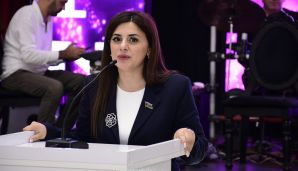 Xətai rayonunda 5 oktyabr-Müəllimlər Günü münasibətil tədbir keçirildi -       FOTOLAR — foto 9